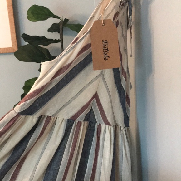 Listicle “The Justine” Linen Dress - Picture 12 of 16